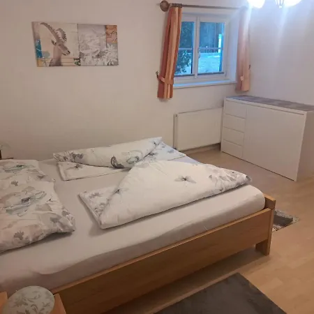 Ferienwohnung Larcher Apartment Sankt Leonhard im Pitztal